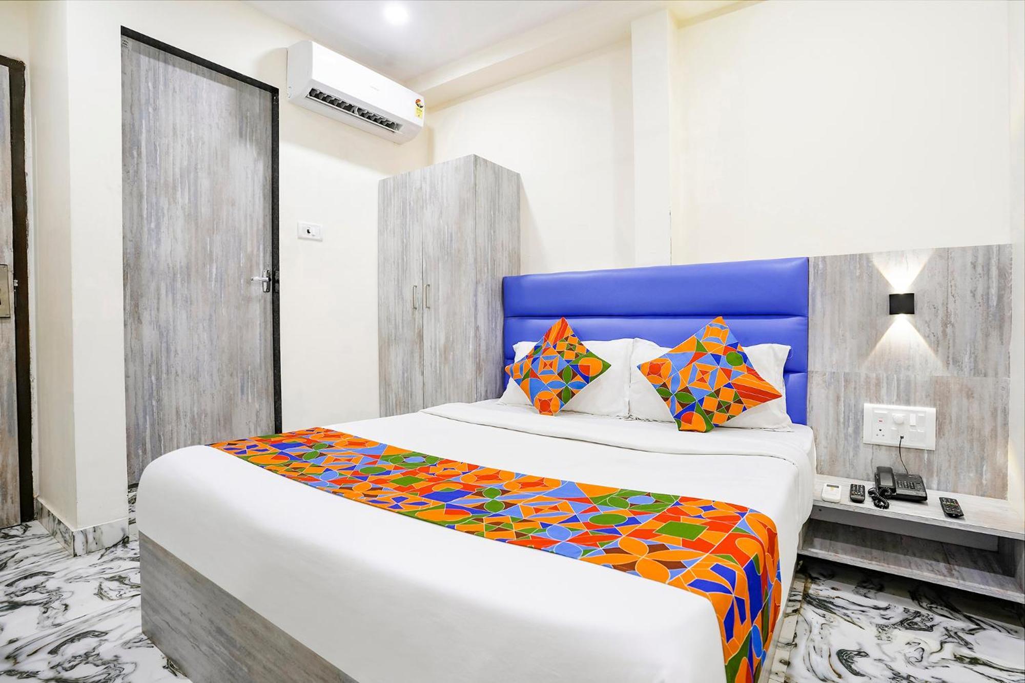 Fabexpress Good Luck Residency - Nr Nesco Exhibition Center Hotel Mumbai Exterior photo
